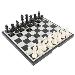 Folding Magnetic Chess Set